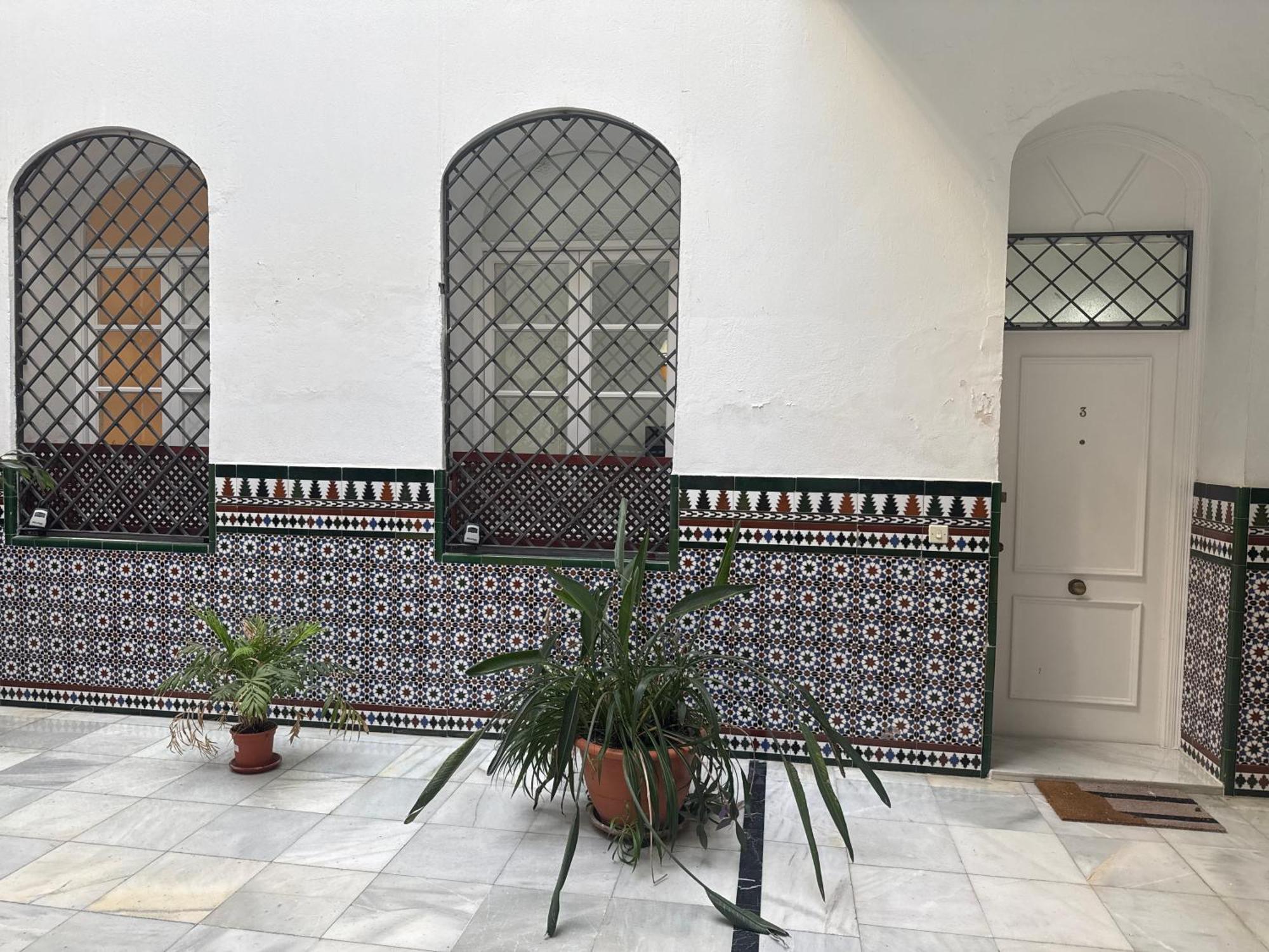 Pikis Center Sevilla Buitenkant foto